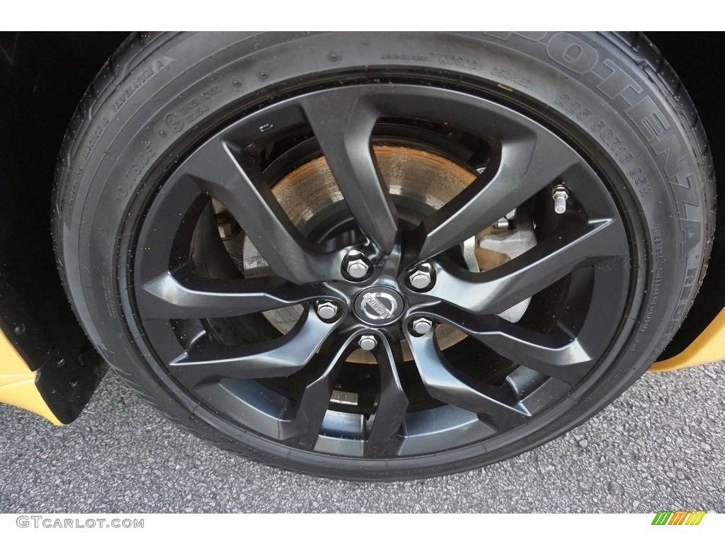 2017 Nissan 370Z Touring Roadster Wheel Photos