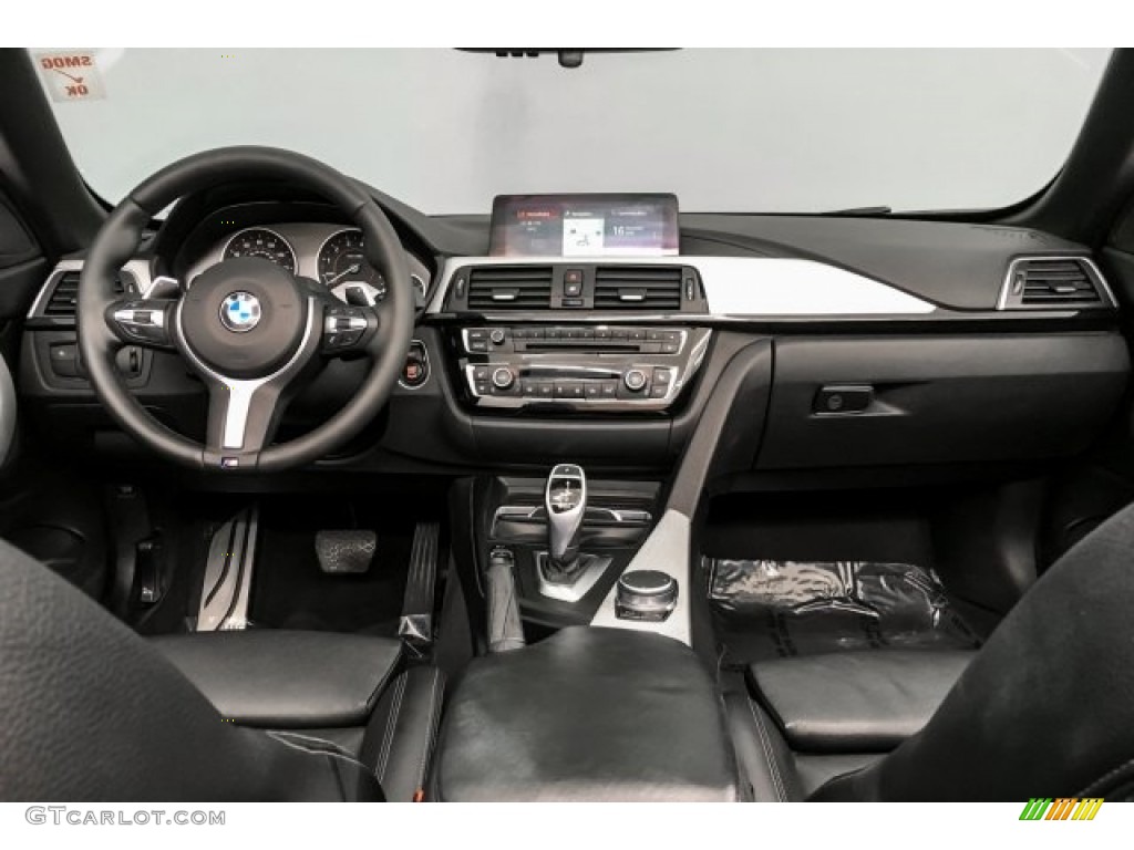 2018 BMW 4 Series 430i xDrive Convertible Black Dashboard Photo #130477313