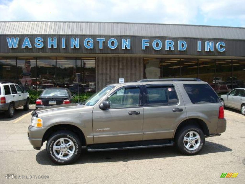 2004 Explorer XLT 4x4 - Mineral Grey Metallic / Medium Parchment photo #1