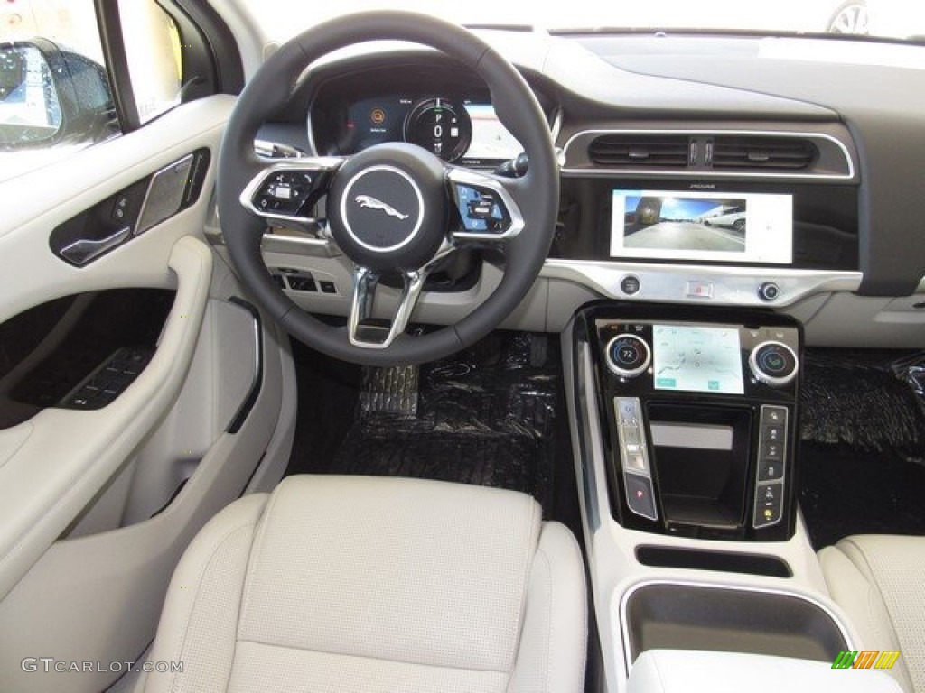 2019 Jaguar I-PACE HSE AWD Ebony/Light Oyster Dashboard Photo #130478348