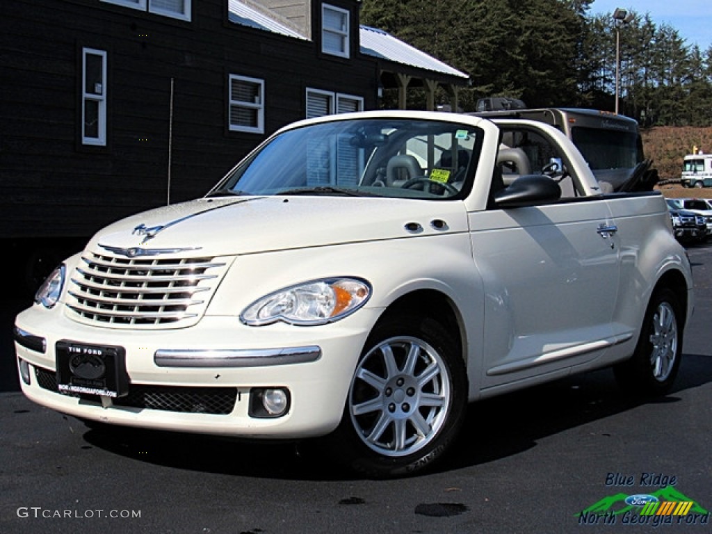 Bright Silver Metallic Chrysler PT Cruiser