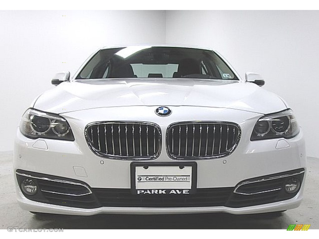 2016 5 Series 535i xDrive Sedan - Mineral White Metallic / Mocha photo #6