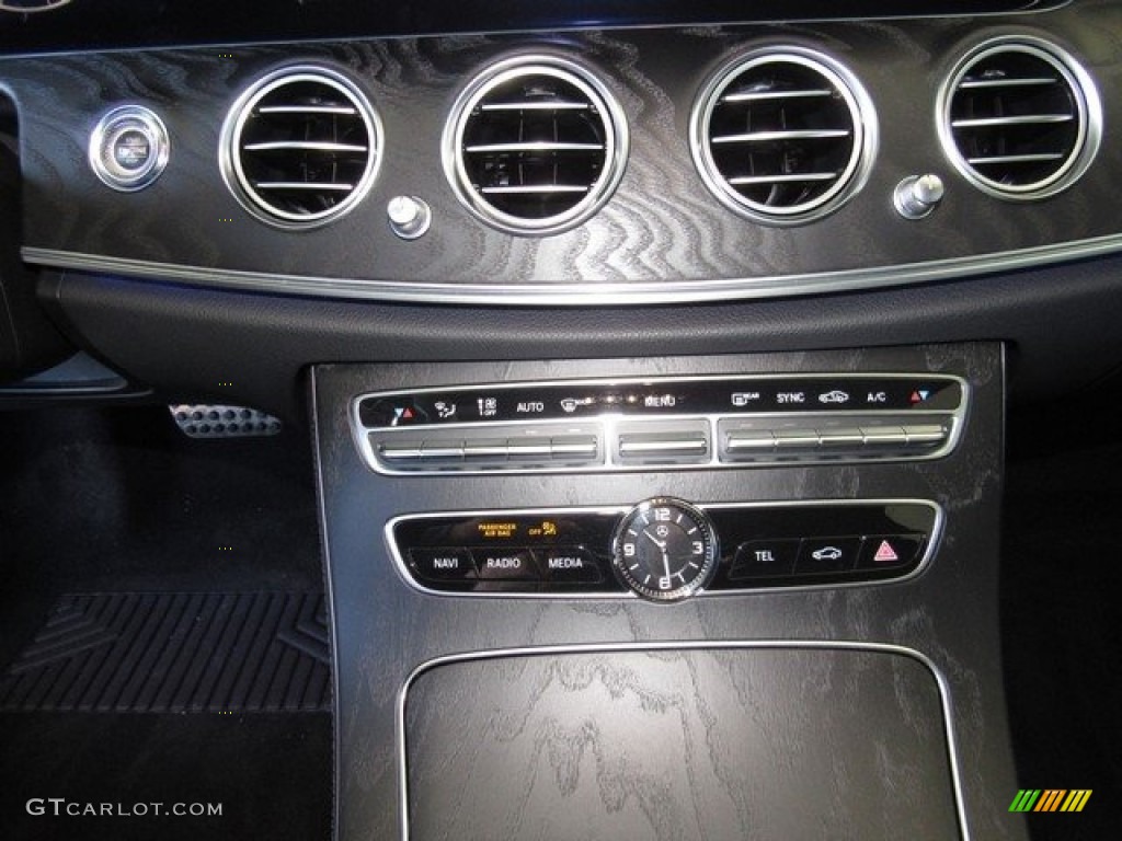 2018 E 43 AMG 4Matic Sedan - designo Selenite Grey Magno (Matte) / Black photo #34