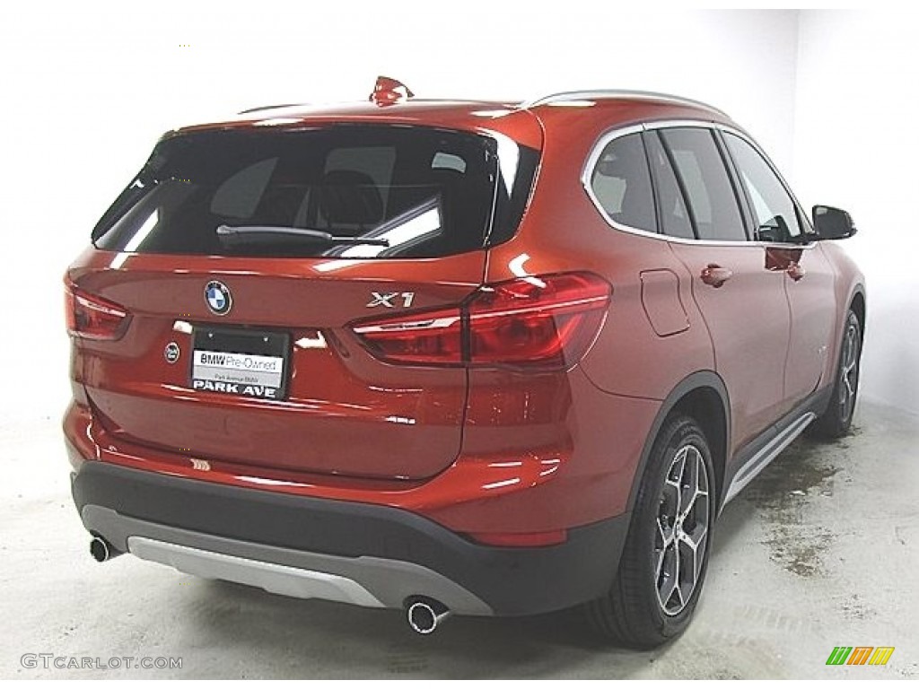 2018 X1 xDrive28i - Sunset Orange Metallic / Black photo #4