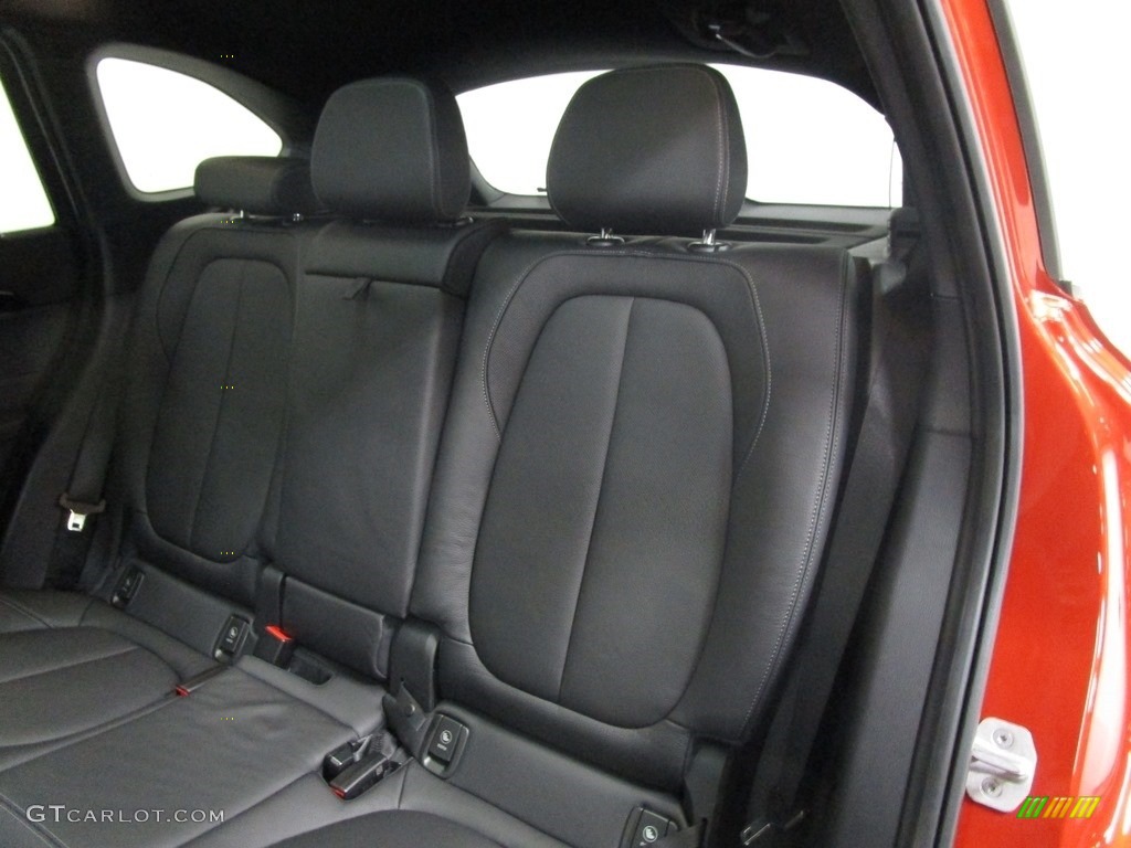 2018 X1 xDrive28i - Sunset Orange Metallic / Black photo #11