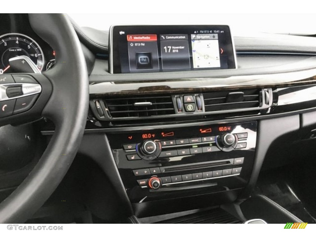 2018 BMW X6 xDrive35i Controls Photo #130482275