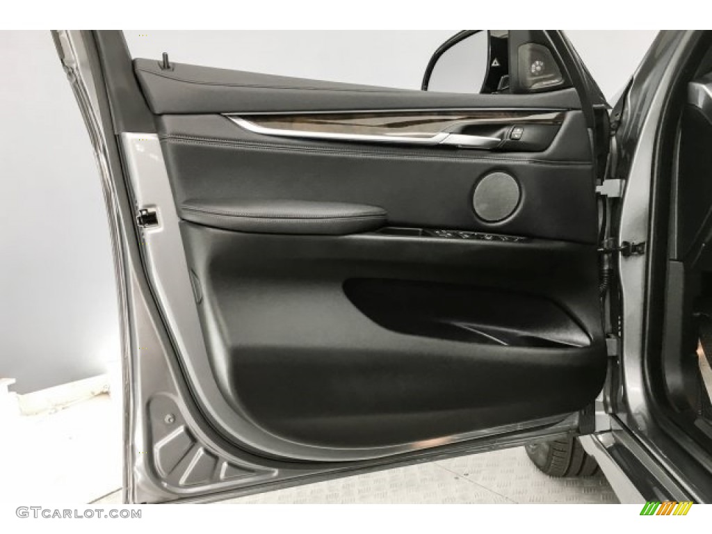2018 BMW X6 xDrive35i Black Door Panel Photo #130482428