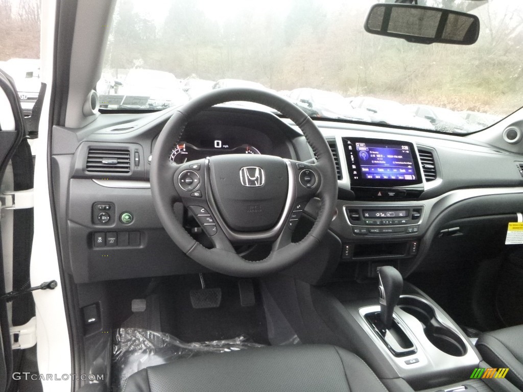 2019 Honda Ridgeline RTL-T AWD Dashboard Photos