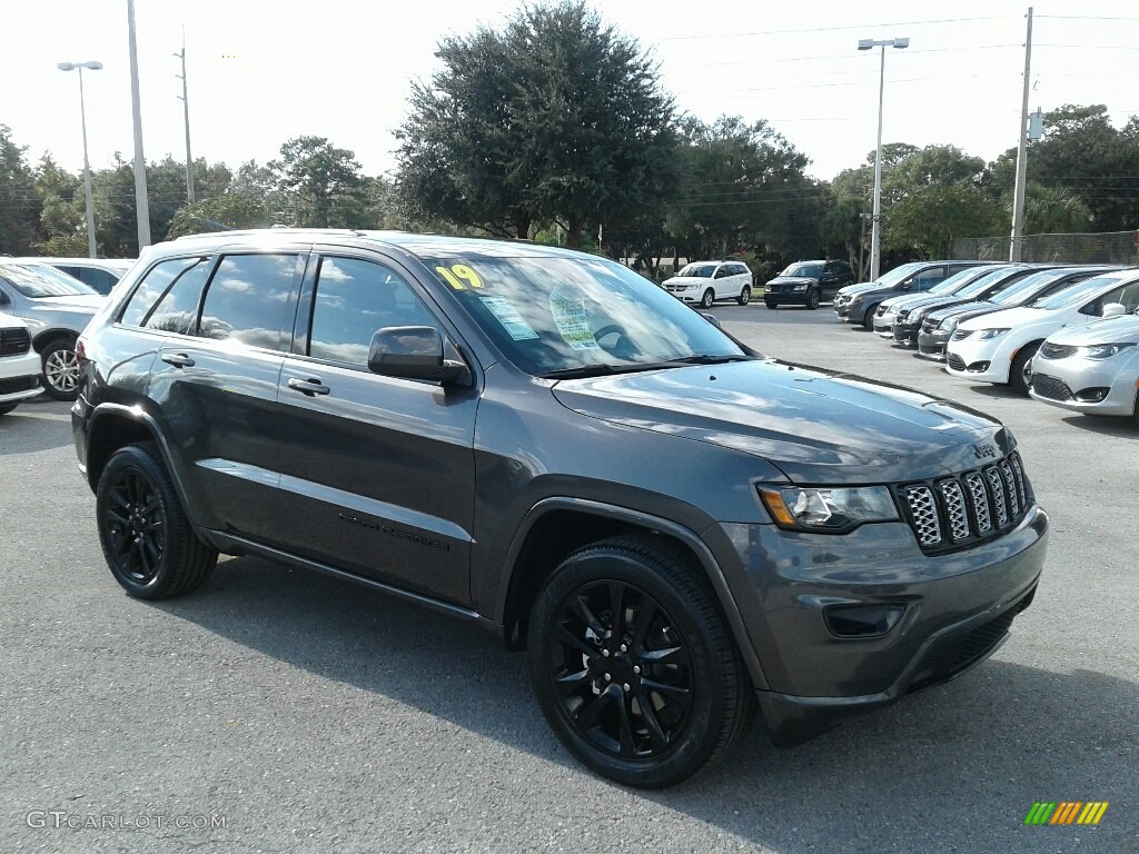 2019 Grand Cherokee Altitude - Granite Crystal Metallic / Black photo #7