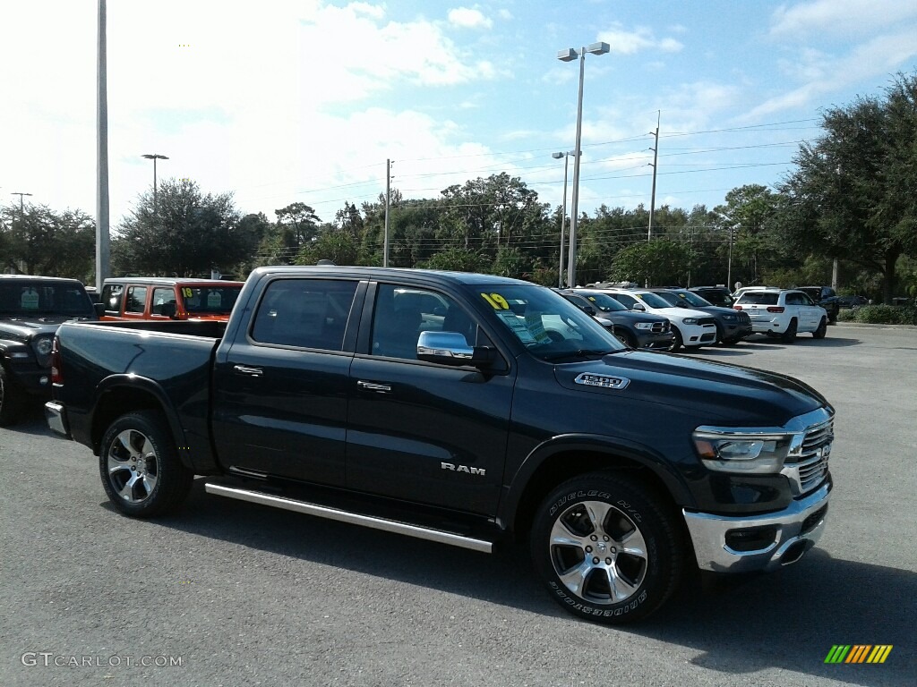 2019 1500 Laramie Crew Cab 4x4 - Maximum Steel Metallic / Black photo #7