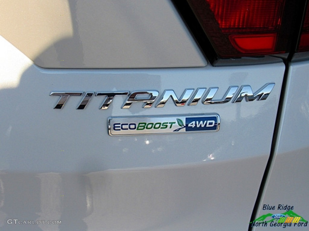 2019 Escape Titanium 4WD - White Platinum / Chromite Gray/Charcoal Black photo #34