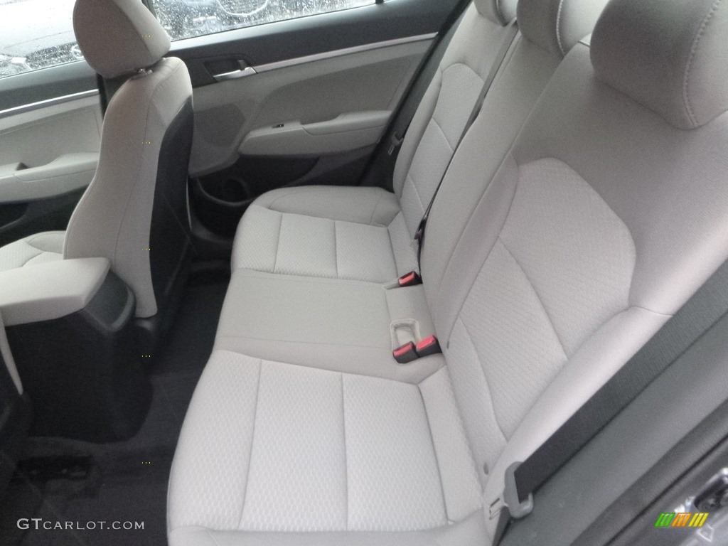 2019 Elantra SE - Machine Gray / Gray photo #8