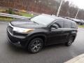 2016 Midnight Black Metallic Toyota Highlander XLE AWD  photo #6