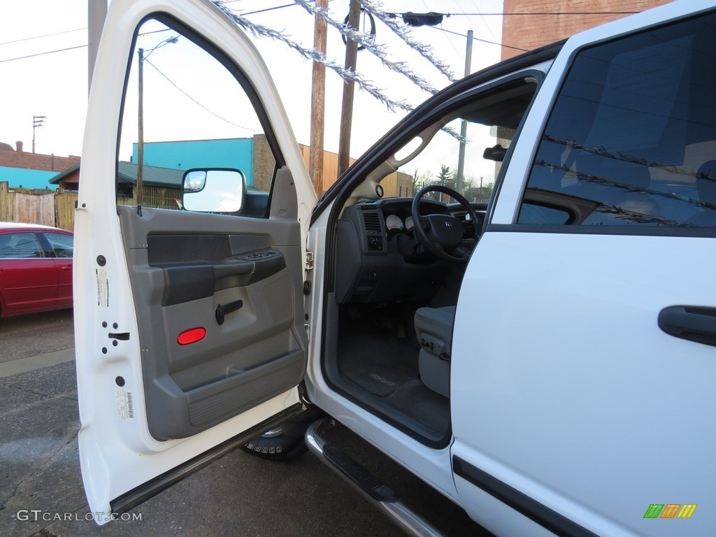 2007 Ram 3500 Big Horn Quad Cab 4x4 Dually - Bright White / Medium Slate Gray photo #15