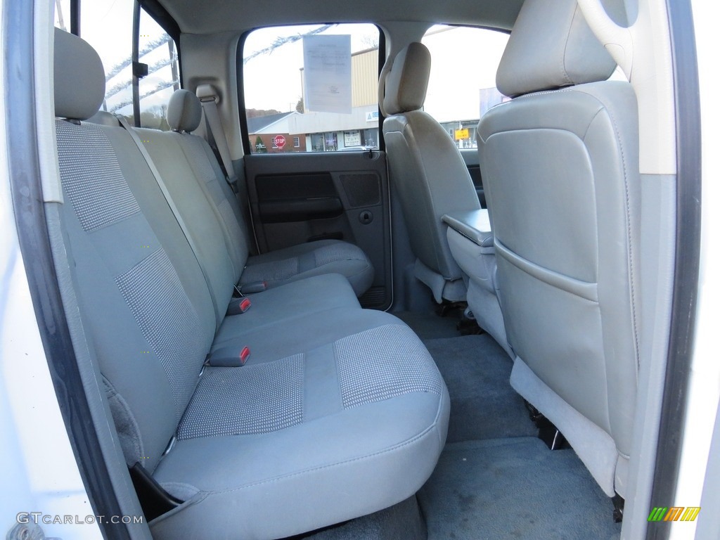 2007 Ram 3500 Big Horn Quad Cab 4x4 Dually - Bright White / Medium Slate Gray photo #22