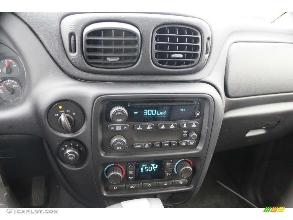 2008 TrailBlazer LT 4x4 - Red Jewel / Ebony photo #13