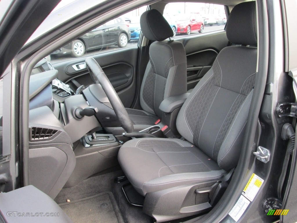 2015 Fiesta SE Sedan - Magnetic Metallic / Charcoal Black photo #15