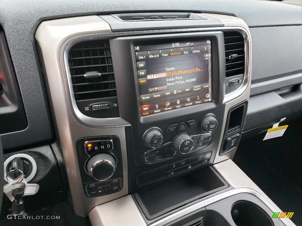 2019 1500 Classic Big Horn Crew Cab 4x4 - Brilliant Black Crystal Pearl / Black/Diesel Gray photo #10