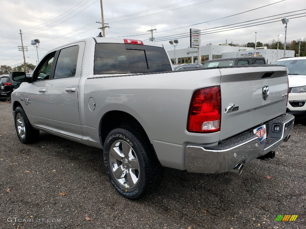 2019 1500 Classic Big Horn Crew Cab 4x4 - Bright Silver Metallic / Black/Diesel Gray photo #4