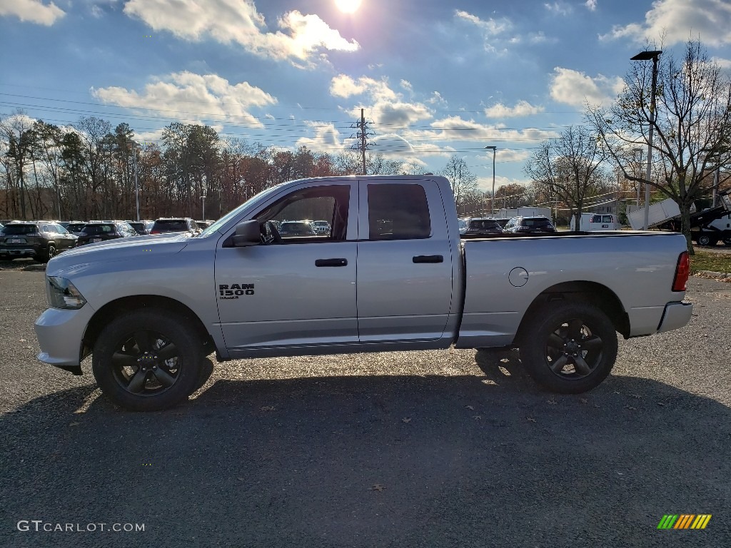 2019 1500 Classic Express Quad Cab 4x4 - Bright Silver Metallic / Black/Diesel Gray photo #3