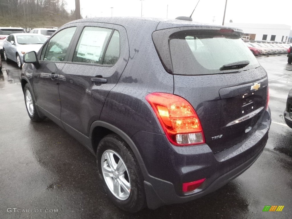 2019 Trax LS - Storm Blue Metallic / Jet Black photo #3