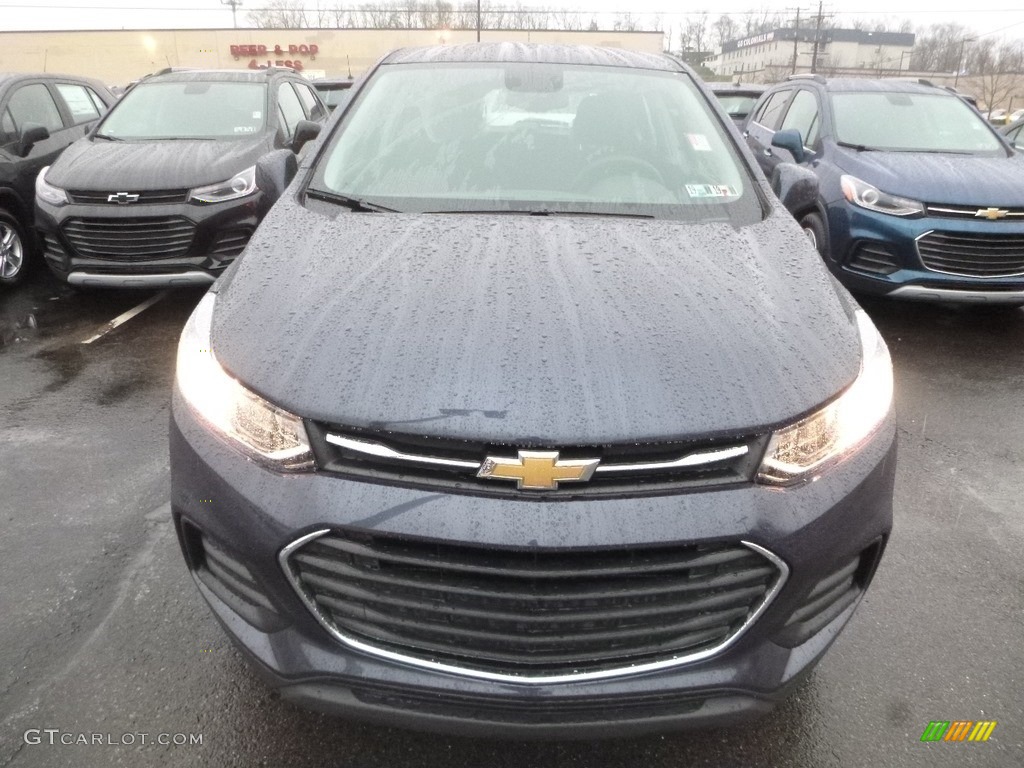 2019 Trax LS - Storm Blue Metallic / Jet Black photo #8