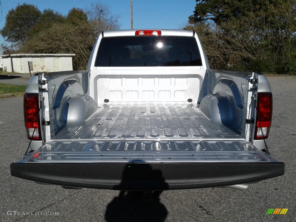 2019 1500 Classic Tradesman Quad Cab - Bright Silver Metallic / Black/Diesel Gray photo #12