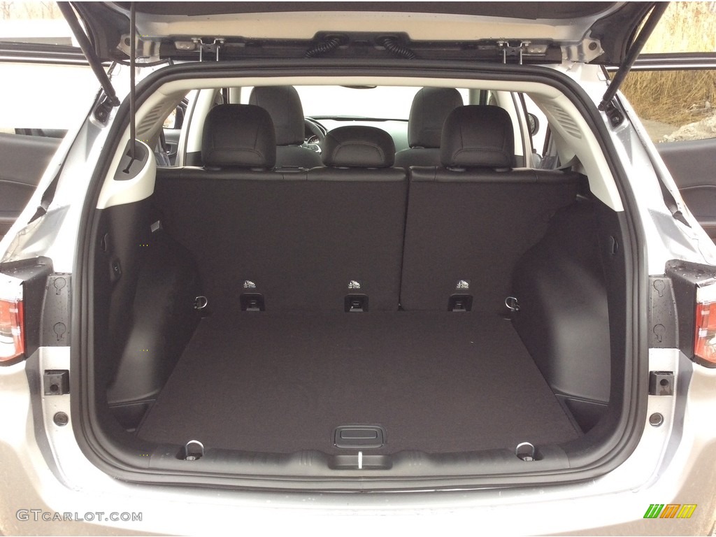 2019 Jeep Compass Limited 4x4 Trunk Photo #130511093