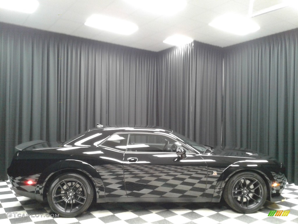 Pitch Black 2019 Dodge Challenger R/T Scat Pack Widebody Exterior Photo #130513964