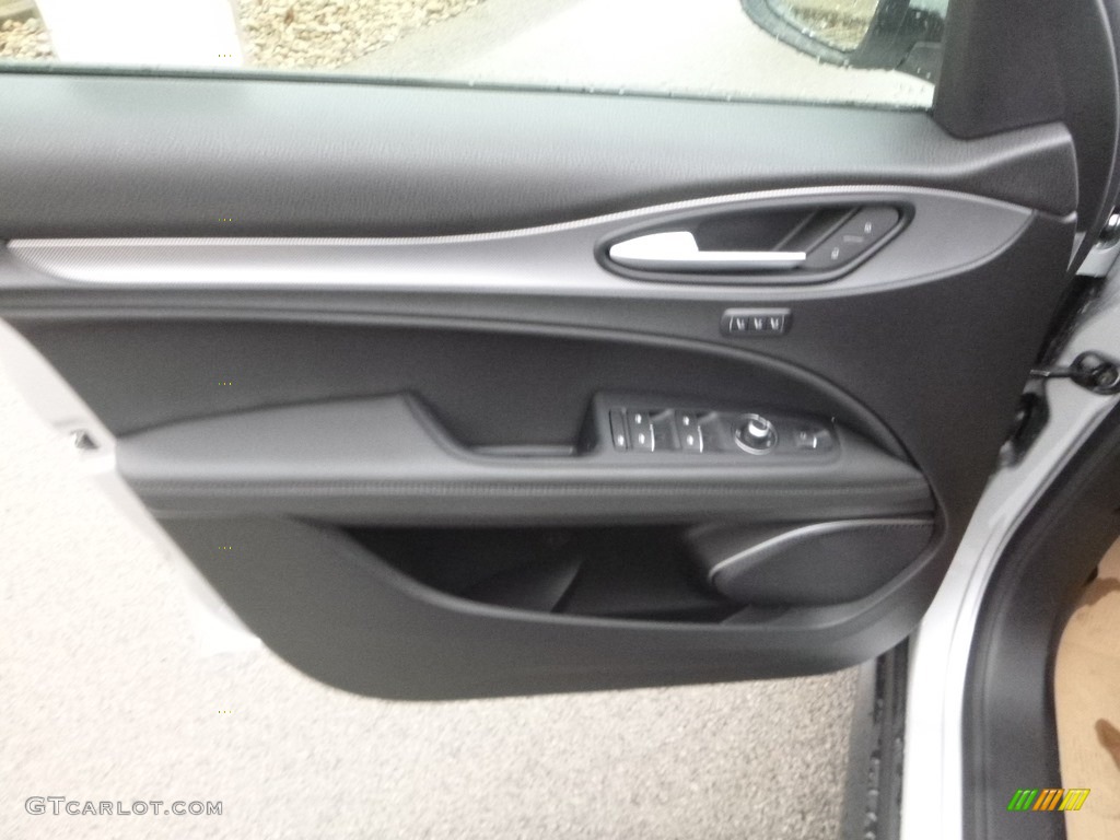 2019 Stelvio Sport AWD - Silverstone Gray Metallic / Black photo #17