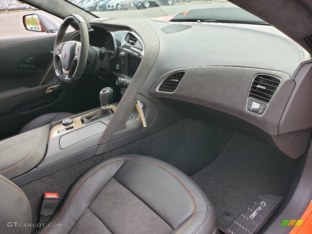 2019 Chevrolet Corvette ZR1 Coupe Black Dashboard Photo #130515086