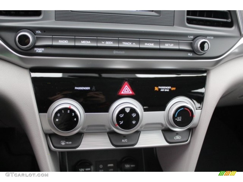 2019 Elantra SE - Machine Gray / Gray photo #13