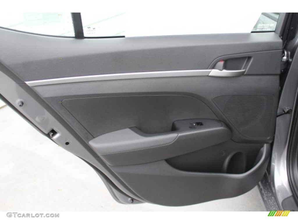 2019 Elantra SE - Machine Gray / Black photo #17