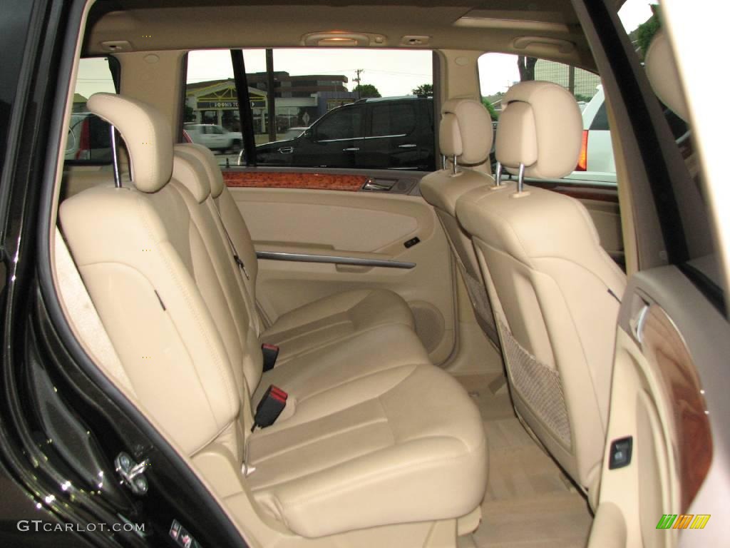 2008 GL 450 4Matic - Black / Macadamia photo #10