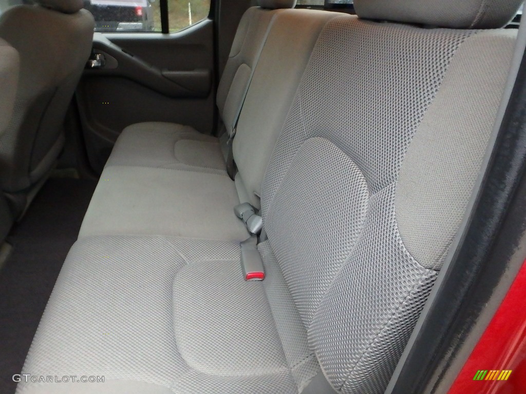2018 Frontier SV Crew Cab 4x4 - Lava Red / Steel photo #16