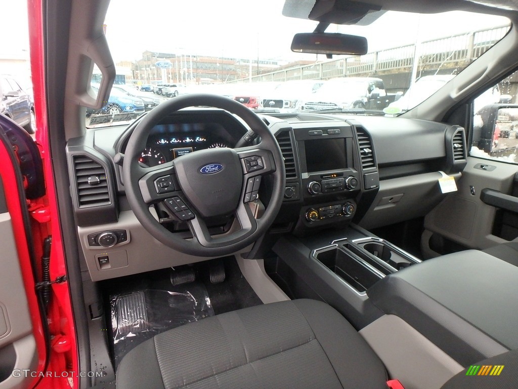Black Interior 2019 Ford F150 STX SuperCrew 4x4 Photo #130520066
