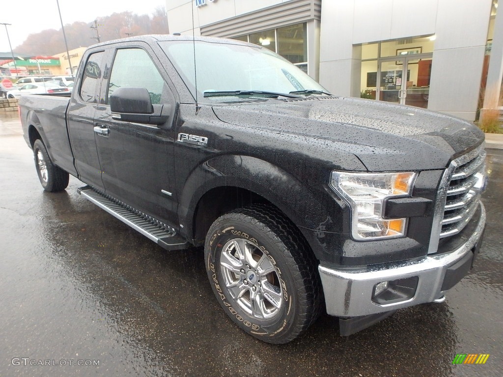 2017 F150 XLT SuperCab 4x4 - Shadow Black / Earth Gray photo #8