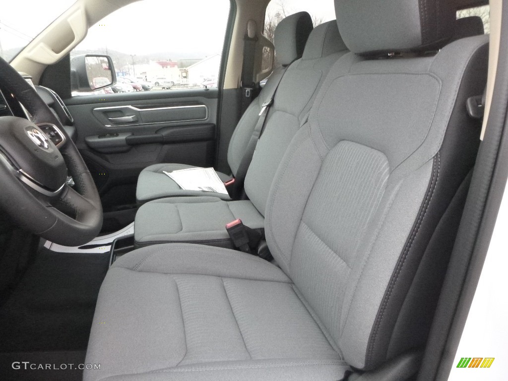 2019 1500 Big Horn Crew Cab 4x4 - Bright White / Black/Diesel Gray photo #14