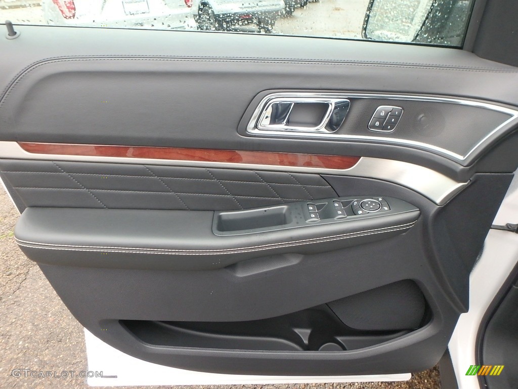 2019 Ford Explorer Platinum 4WD Medium Black Door Panel Photo #130524331