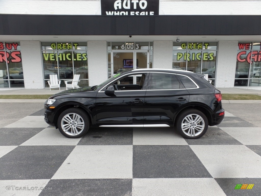 2018 Q5 2.0 TFSI Premium Plus quattro - Brilliant Black / Atlas Beige photo #1