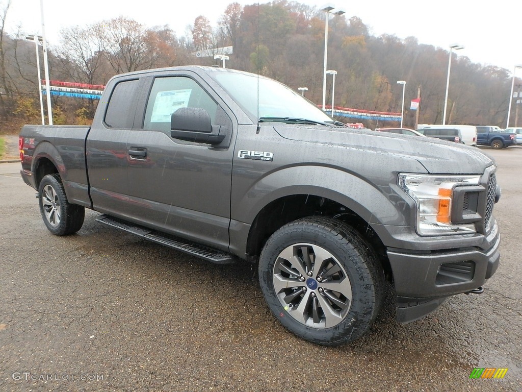 2019 F150 STX SuperCab 4x4 - Magnetic / Black photo #8