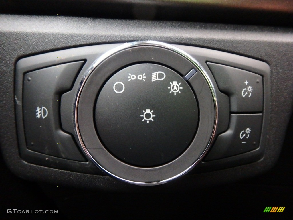 2019 Ford Fusion SE AWD Controls Photo #130526212
