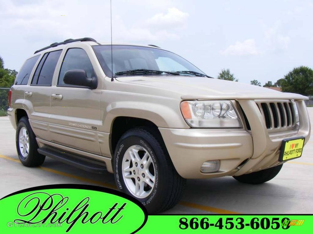 2000 Grand Cherokee Limited - Champagne Pearlcoat / Taupe photo #1