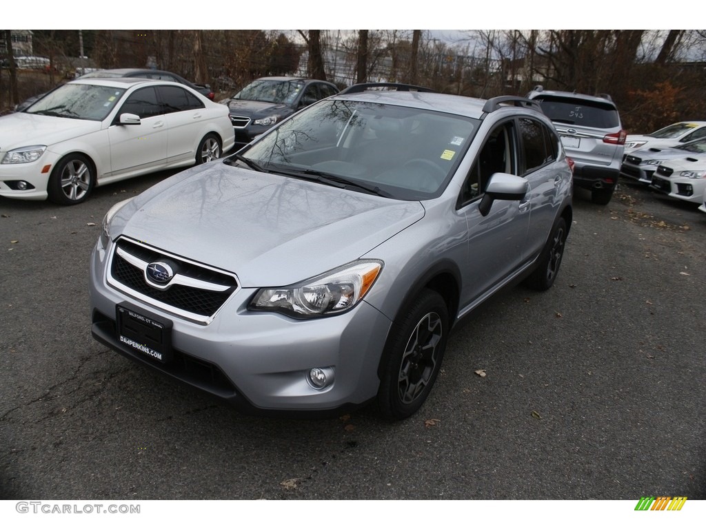 2015 XV Crosstrek 2.0i Premium - Ice Silver Metallic / Black photo #3