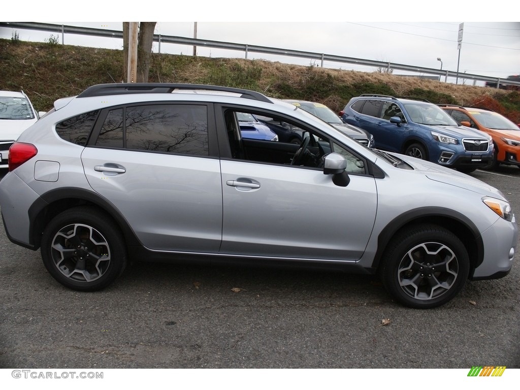 2015 XV Crosstrek 2.0i Premium - Ice Silver Metallic / Black photo #5