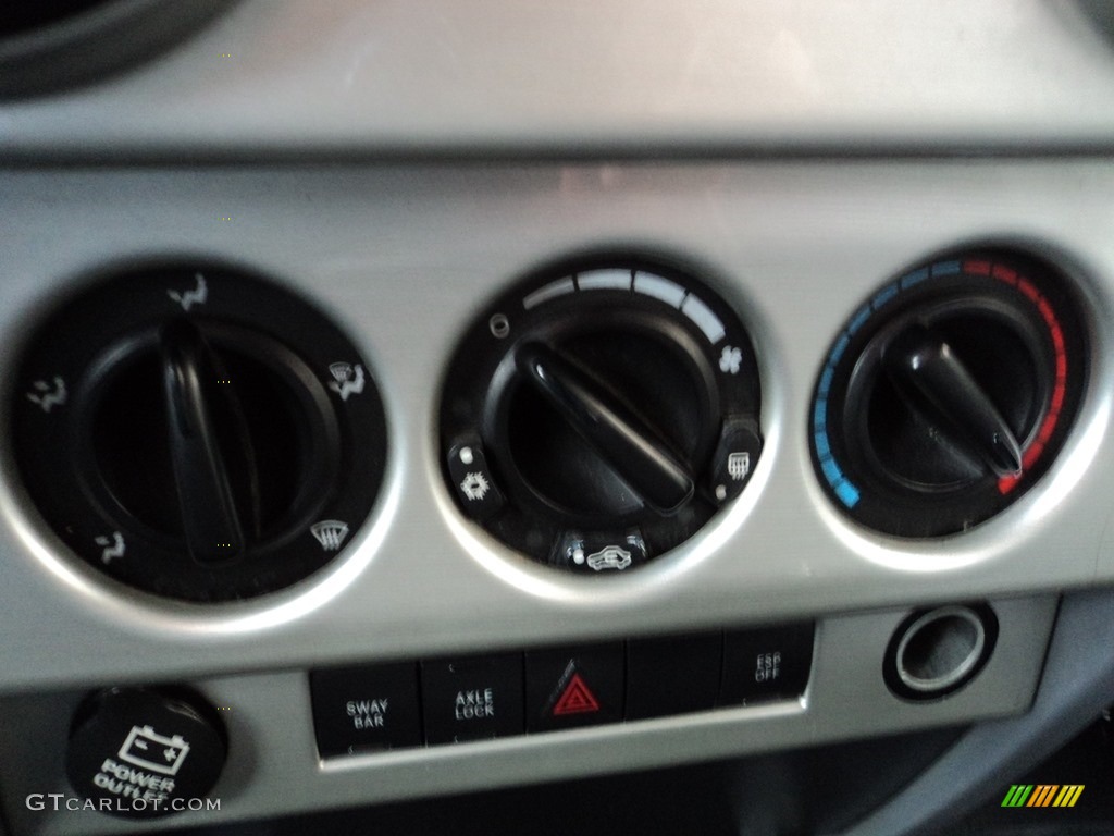 2008 Wrangler Unlimited Rubicon 4x4 - Stone White / Dark Slate Gray/Med Slate Gray photo #16