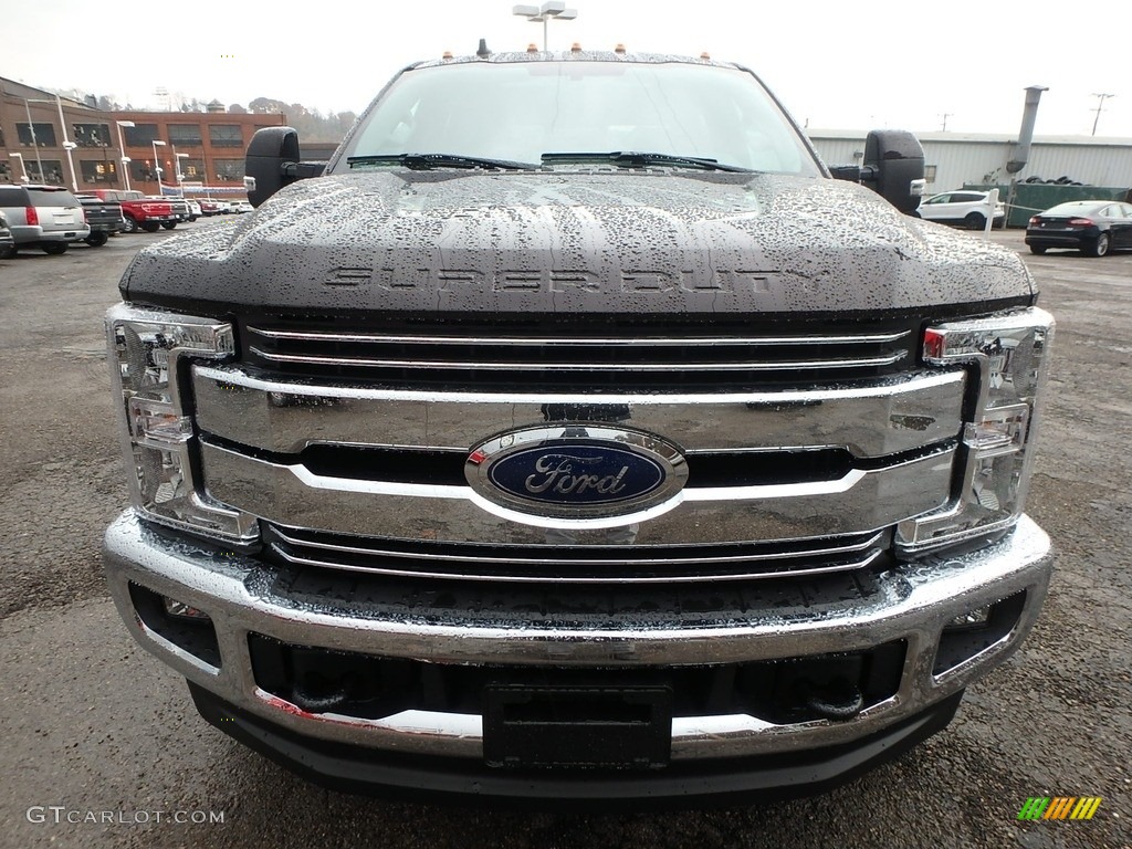 2019 F250 Super Duty Lariat Crew Cab 4x4 - Magma Red / Black photo #7
