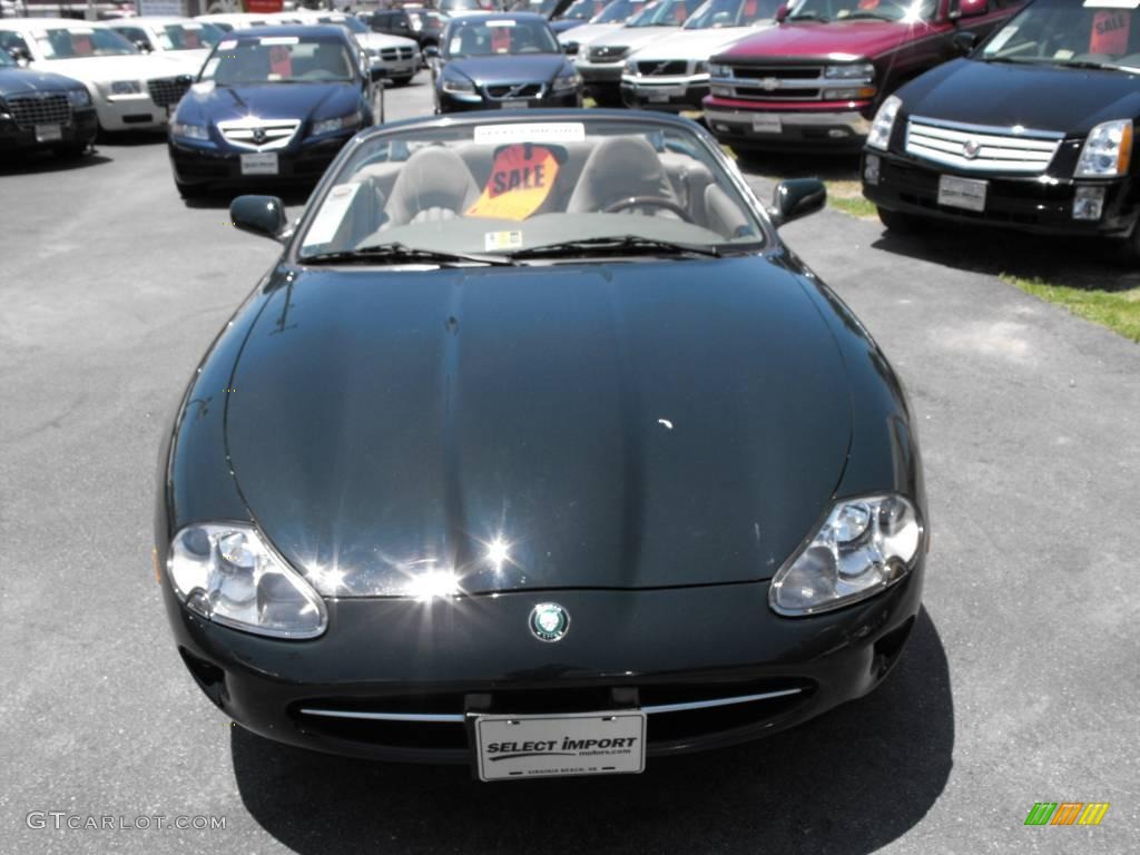 1999 XK XK8 Convertible - British Racing Green / Oatmeal photo #6