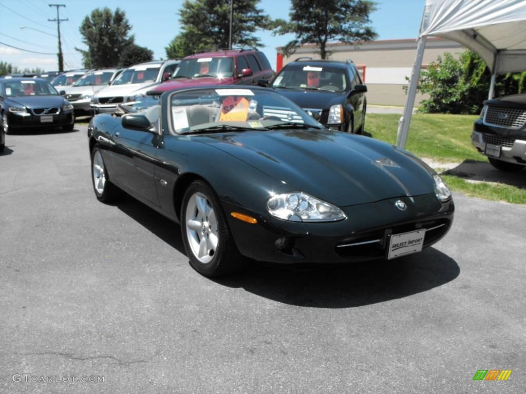 1999 XK XK8 Convertible - British Racing Green / Oatmeal photo #7
