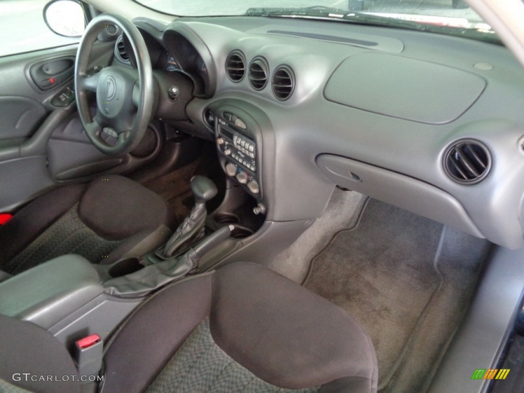 2004 Grand Am SE Sedan - Black / Dark Pewter photo #45